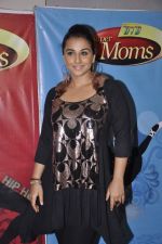 Vidya Balan promotes Ghanchakar on the sets of Supermoms in Famous, Mumbai on 9th June 2013 (113).JPG